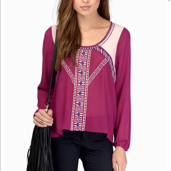 Embroidered Top - Picture 2 of 3